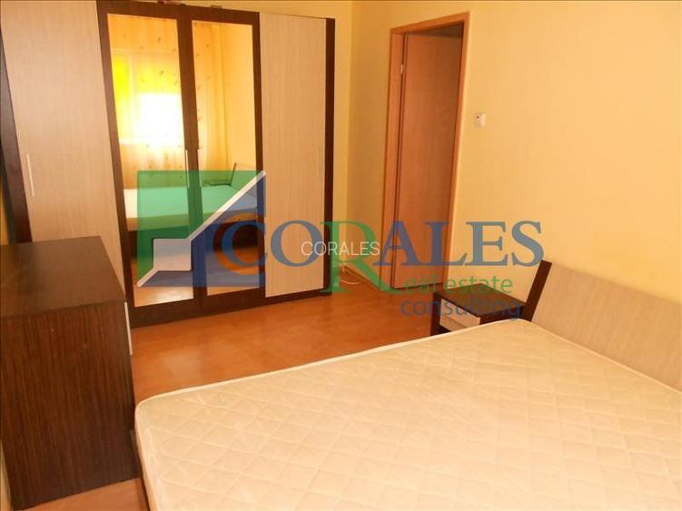 Mobilat. Utilat. Imobil Izolat termic exterior - Cu Mansarda Deasupra. - 11