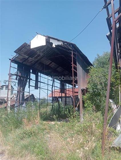 Spatii industriale pe teren de 11043 mp Daesti Valcea - 10