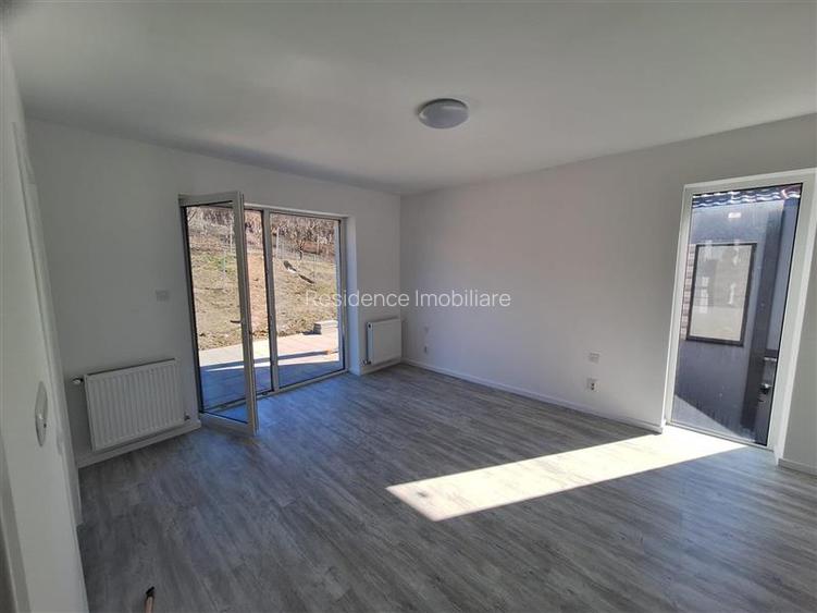 Noua! Casa 4 camere, Dezmir+Parcare - 4