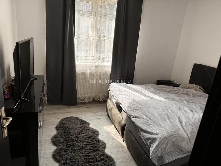 Apartament cu 2 camere, decomandat, 48 mp, parcare, zona Florilor - 2