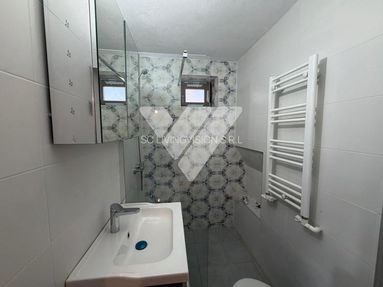 Casa 54 mp in Cristian cu teren de 1400 mp in renovare - 4