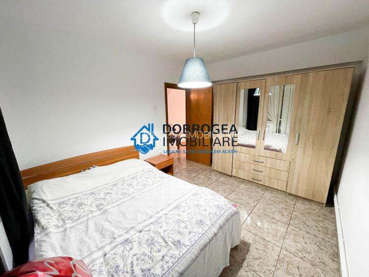 Ultracentral, 2 camere, mobilat-utilat, centrala termica, vedere spre Dunare - 2