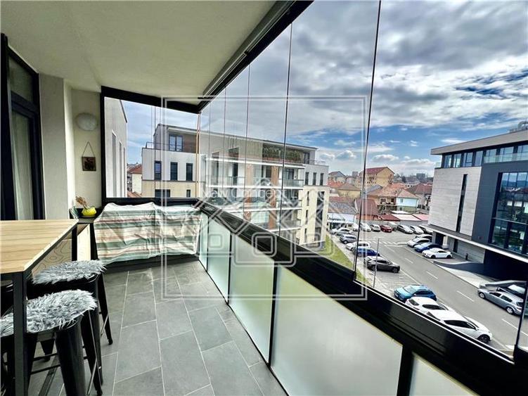 Apartament 3 cam. - 76 mp, balcon, parcare - Ansamblul Cibinium - 11