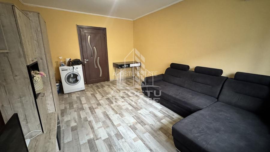 Garsoniera , et.1 , zona Blascovici - 3