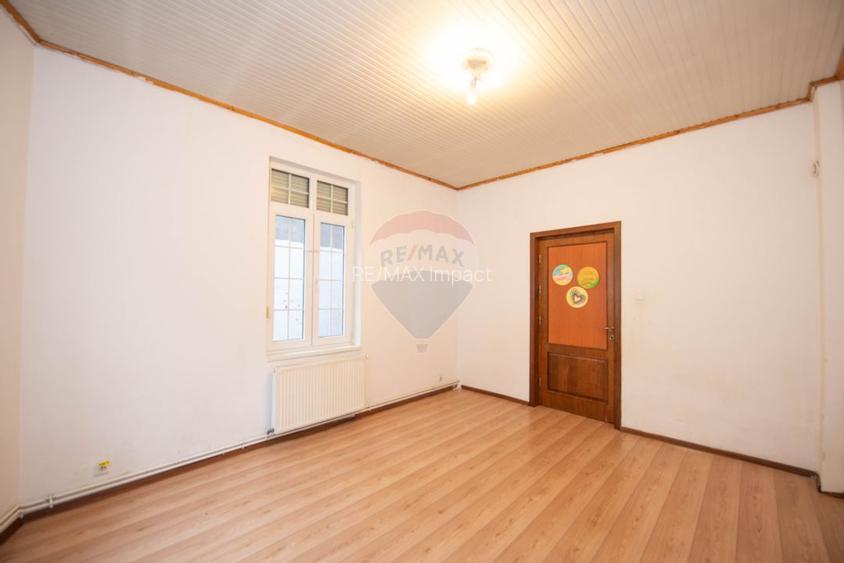 Casa cu 6 camere, de vanzare, 94 mpu, Parc Cismigiu - 5