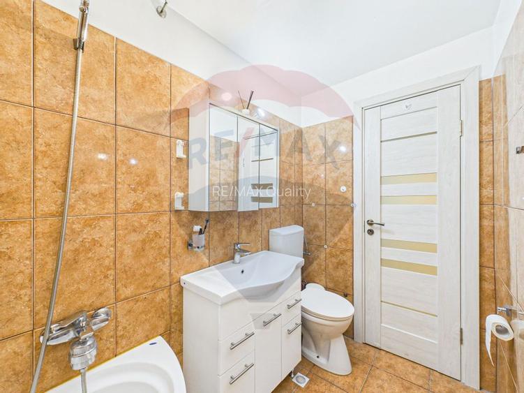 Apartament cu 3 camere si loc de parcare in zona Sebastian/ 13 Sept - 14