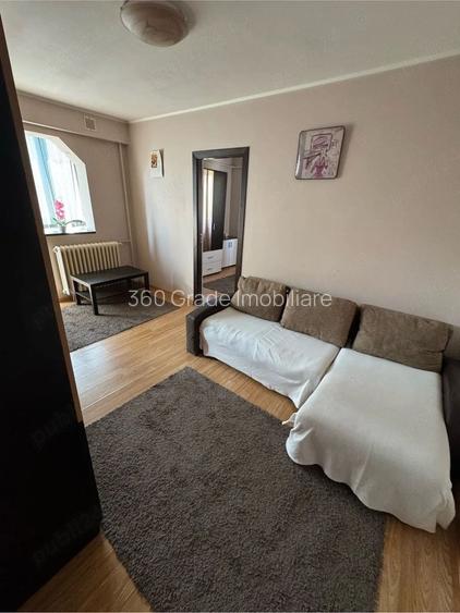 Apartament 2 camere | Dacia | Etaj 4 cu acoperis | AC | 42 mp - 4
