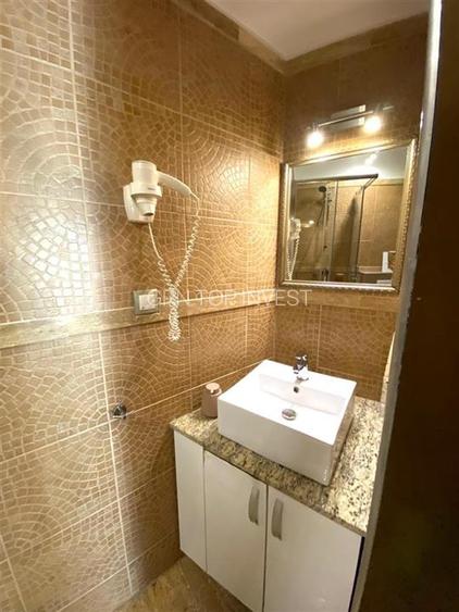 Studio de LUX cu balcon zona Centrala - 2