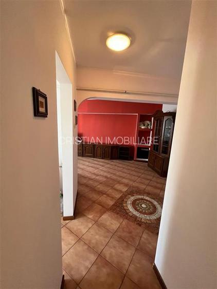 Calarasi-Bariera 2 cam 55mp etaj 3  conf 1 Decomandat Mobilat - 13