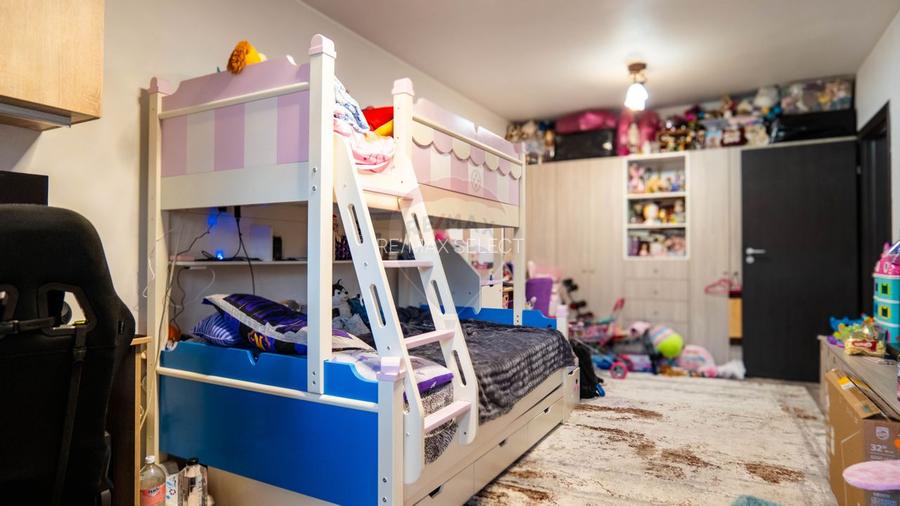 Vanzare apartament 2 camere, decomandat str. Stejarului - Dobroesti - 3