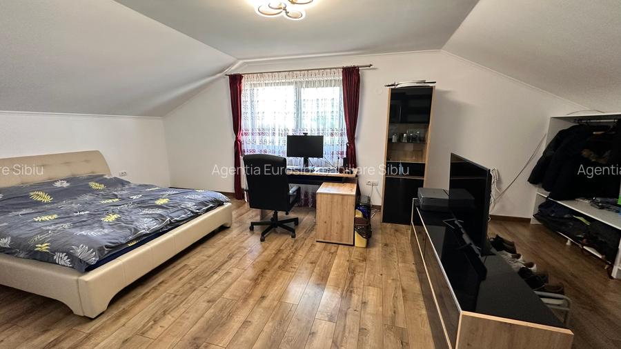 Casa tip vila constructie noua in Sacel, Sibiu teren 866 mp mobilata si utilata - 14