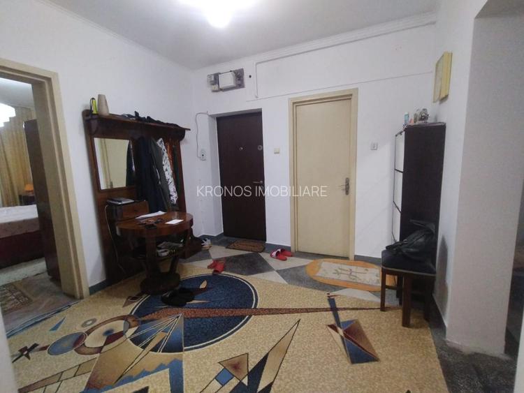 TOMIS MALL  3 CAMERE, 2 BALCOANE, LIBER ST 78 MP PRET 150000 EURO - 10