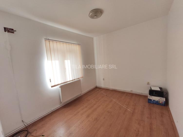 Dumbravita casa pentru birou 750 euro - 5