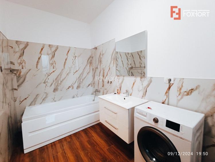 Casa tip triplex cu priveliste de vis in Giroc - V7245 - 23