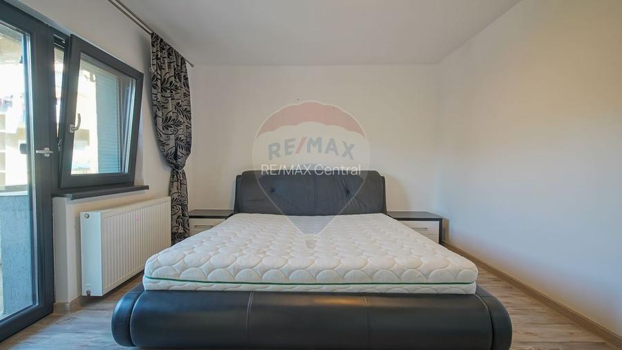 Comision 0 %! Apartament cu 4 camere de vânzare! Movilei - 16