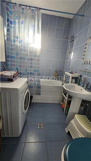 Berceni-5 minute de metrou D.Leonida, apartament 3 camere, mobilat-utilat - 37