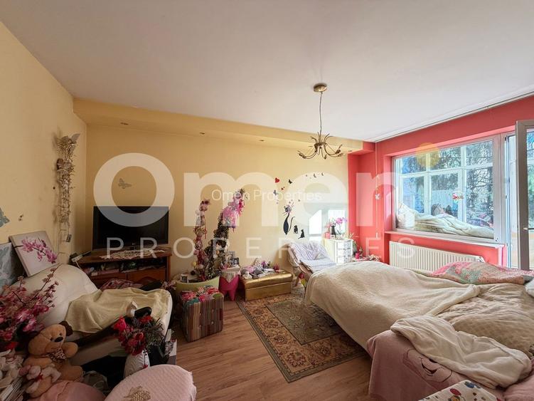 Apartament cu 3 camere, decomandat, etaj intermediar, zona Iuliu Maniu - 2