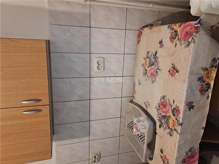 Apartament 1 Camera Podul Ros - 340 euro - 9