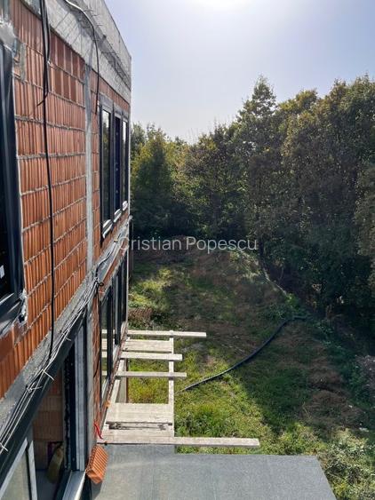 Casa Babana,  170mp + terase + subsol, inconjurata de padure, direct proprietar - 6