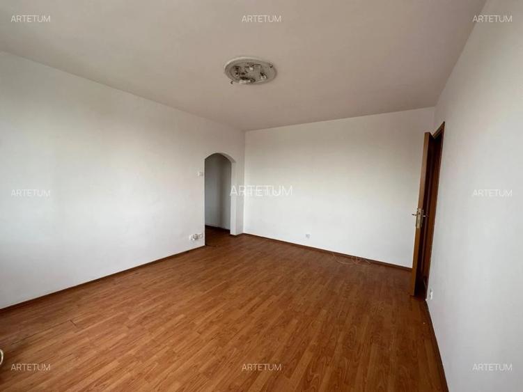 Acasă este pe Lizeanu: 3 Camere luminoase, gata să-și primească noii proprietari - 6