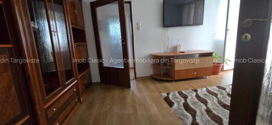 Vânzare apartament 2 camere , etaj 3/4, Aleea Trandafirilor Târgoviște - 2