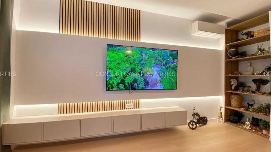 Nerva Traian, 1/8 , CENTRALA PROPRIE, 1993 - 3