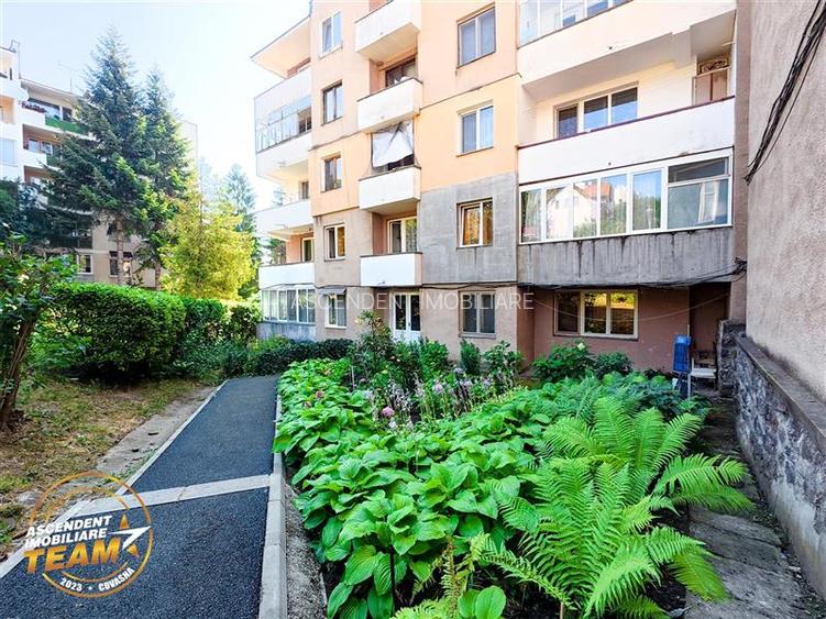 Decomandat pe 3 camere, 2 balcoane, locatie favorabila, Simeria, Sfantu Gheorghe - 2