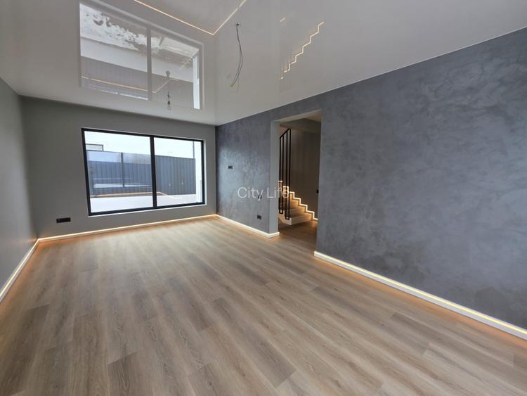 Vila moderna la 1 km de Family Market Miroslava - 3