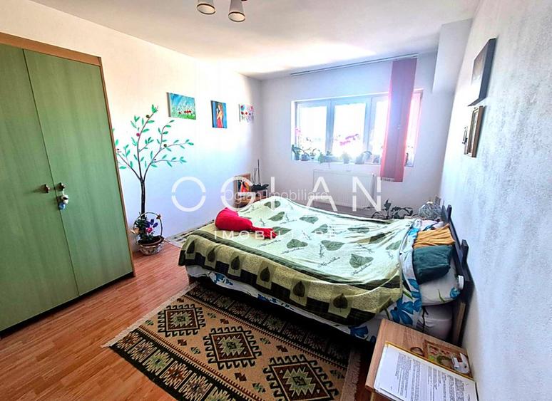 Mansarda pe un singur nivel 67 mpu, strada Siretului - 6