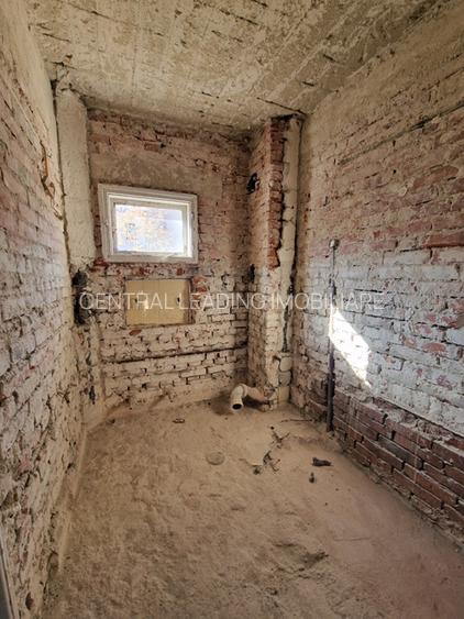 VILA 4 CAM. TIP D+P+ETAJ VATRA LUMINOASA, LIBERA, GATA DE RENOVAT/DECOPERTATA - 12