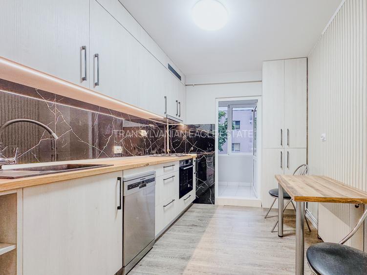 Apartament renovat decomandat|2 camere|Interservisan/Titulescu - 8