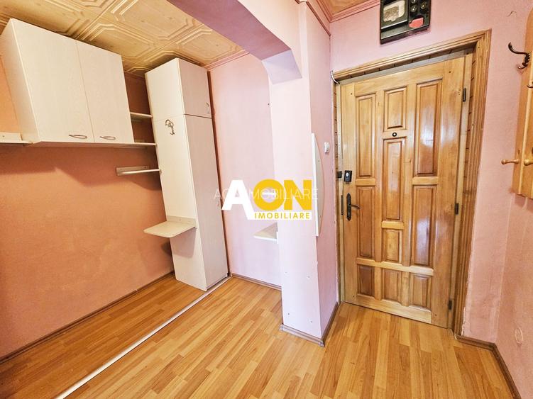 Garsoniera mobilata, utilata, 30 mp utili, boxa, etaj 2, Cetate - 8