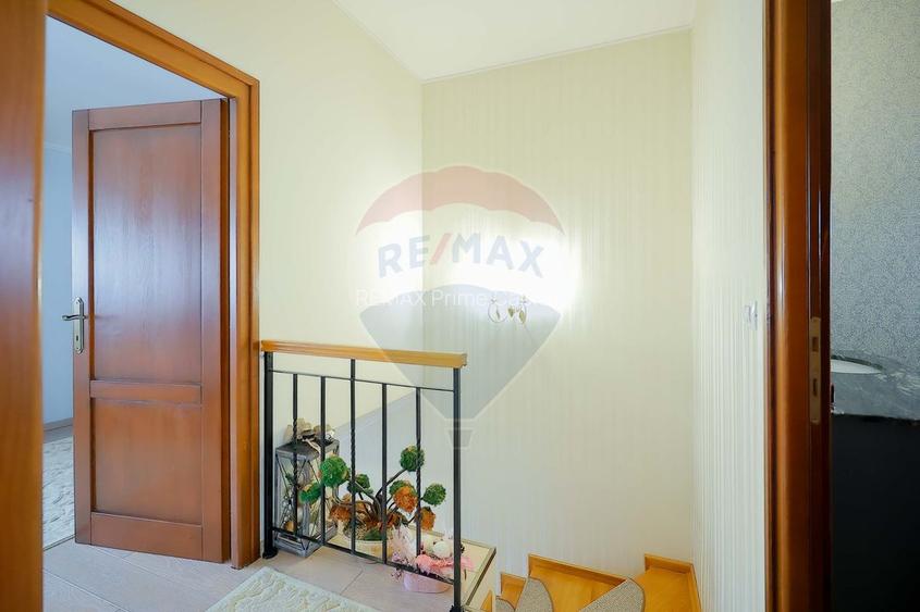 Casă de vânzare cu 4 camere în cartierul Beverly Hills, Sânmartin - 26