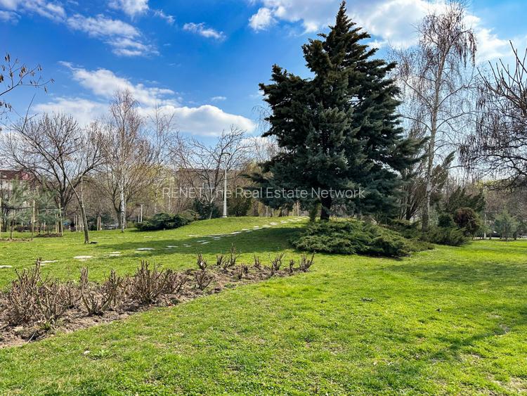 Lângă parc, renovat complet, gata să devină al tău. Totul nou! - 21