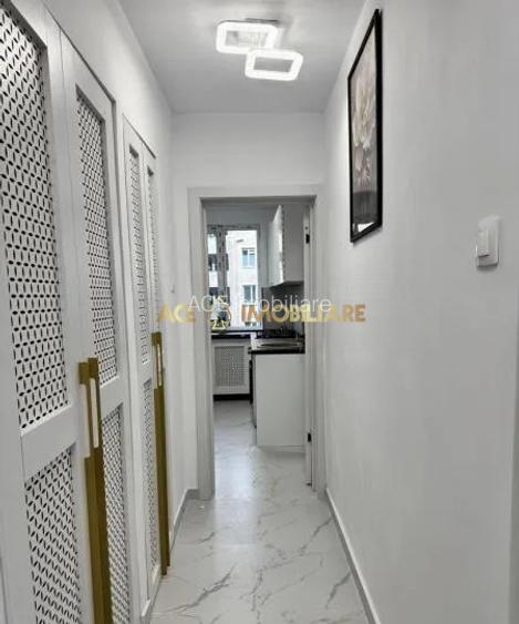 2 Camere de vanzare | Drumul Taberei | 6/10 | Centrala | Mobilat - 9