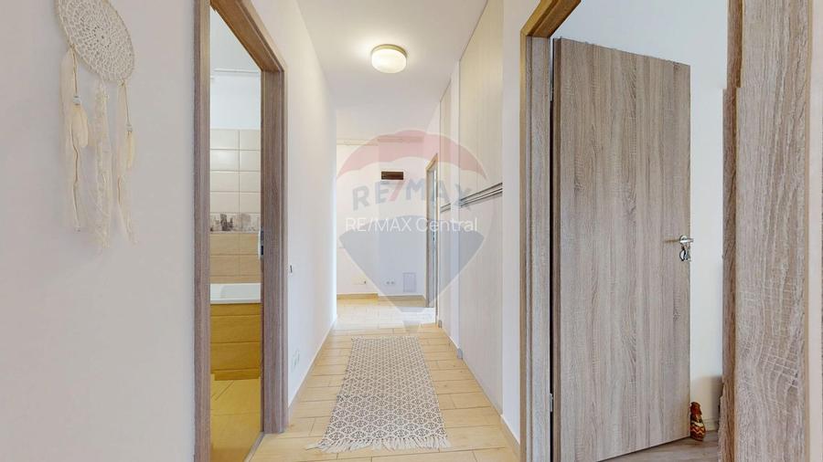 Apartament cu 2 camere de închiriat în zona Tractorul - 11