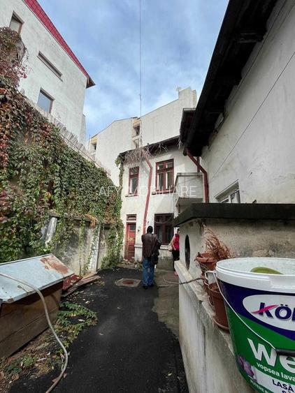 De vanzare Teren Intravilan zona Polona, sector 2 - 4