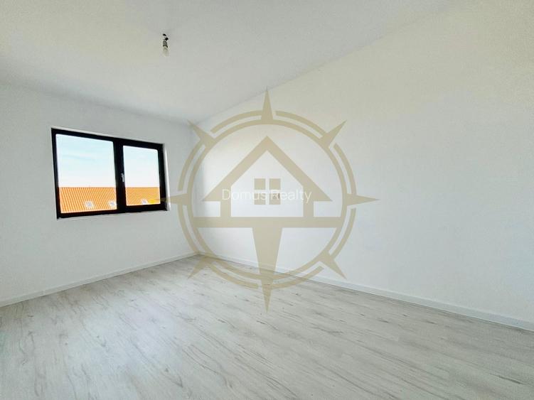 DOM00389 - VIla de 4 camere Corbeanca cu vedere lac - 12