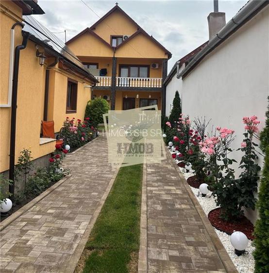 Casa 8 camere 6 bai 450 mp teren in zona Terezian - 13