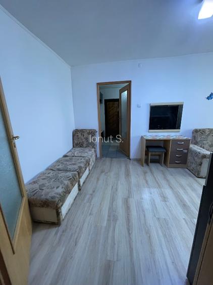 Se inchiriaza apartament cu 2 camere zona Cug langa piata - 8