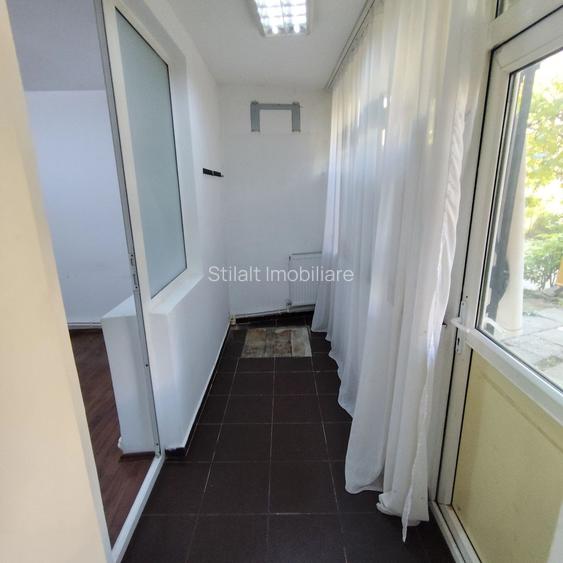 Spatiu comercial ( apt.3 camere) / Zona City Mall - 9