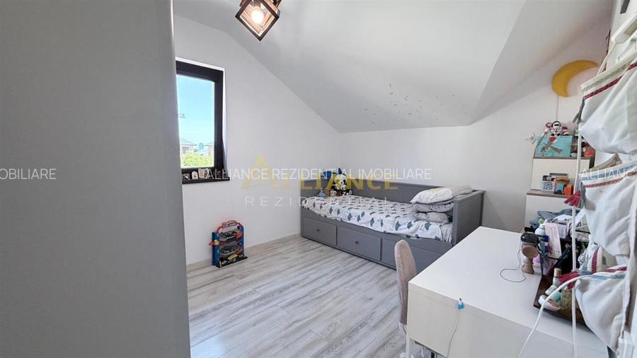 Casa Individuala - 5 camere - 3 bai - 403mp teren - 12