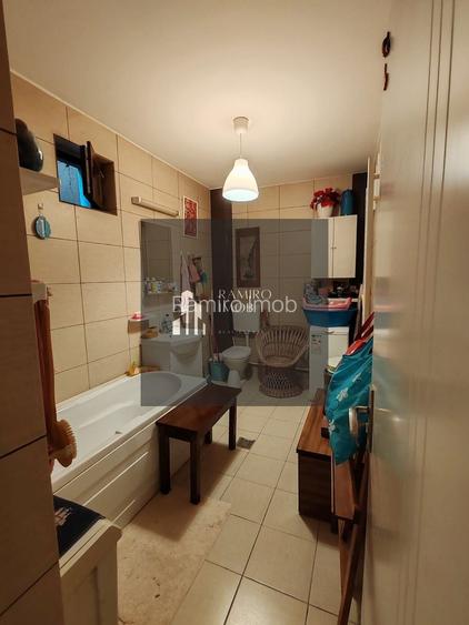 Apartament 2 camere CURTE PROPRIE Sector 3 Titan - 10