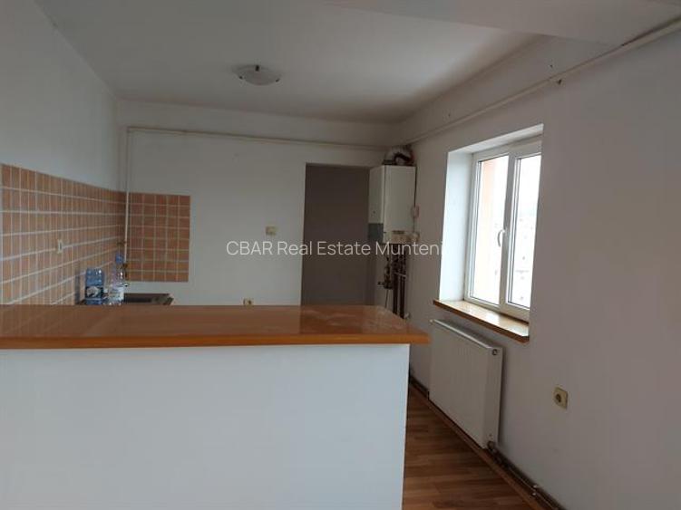 Ap 3 cam. in Gavana 3 in sup de 96 mp, 814 E/mp, an 2008 la pret 78 100 euro . - 3