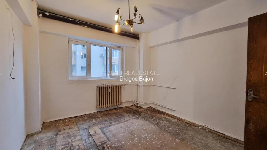 Dorobanti ASE // 4 camere // 1980 - 9