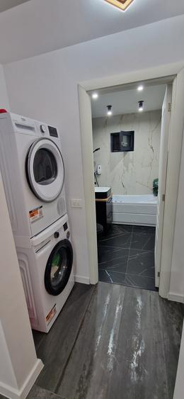 Apartament 4 camere, 86 mp, zona Lapus