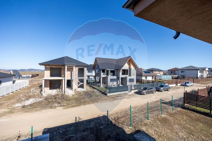 Casă nouă premium în Săcele | Construcție de calitate