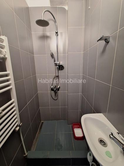 Apartament 4 camere Motilor curte cu 4 familii - 6