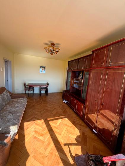 MT254 Apartament 3 camere decomandat, Martirilor-bloc cu lift