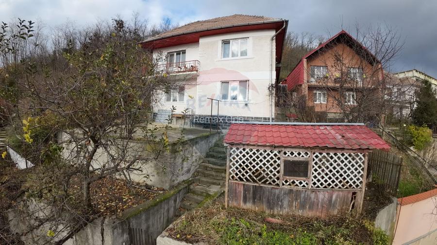 Casă / Vilă cu 5 camere de vânzare în zona Exterior Sud - 9